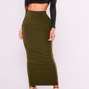 Fashion Nova Maxi Skirt